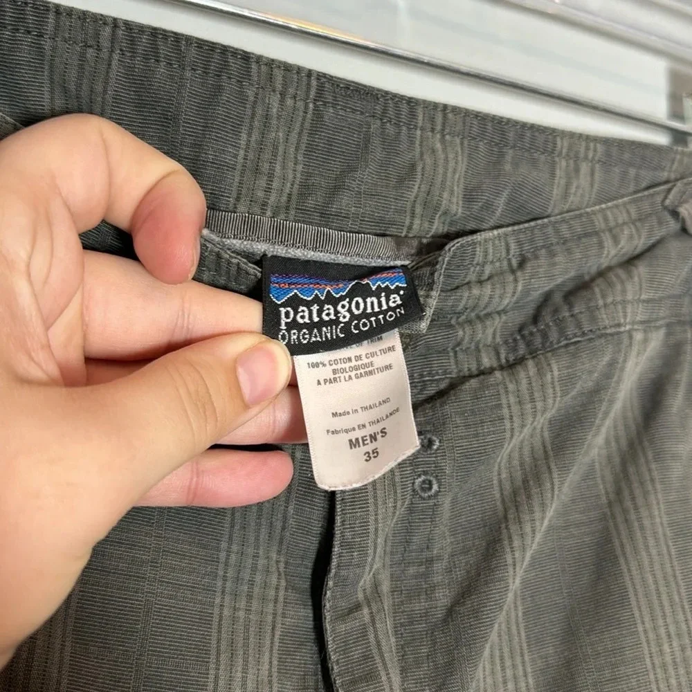 Patagonia Men’s Plaid All Wear Cargo Shorts Size 35